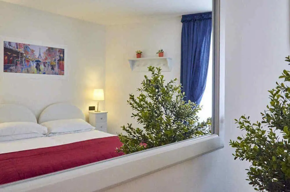 Maison Juliette Bologna 4*,